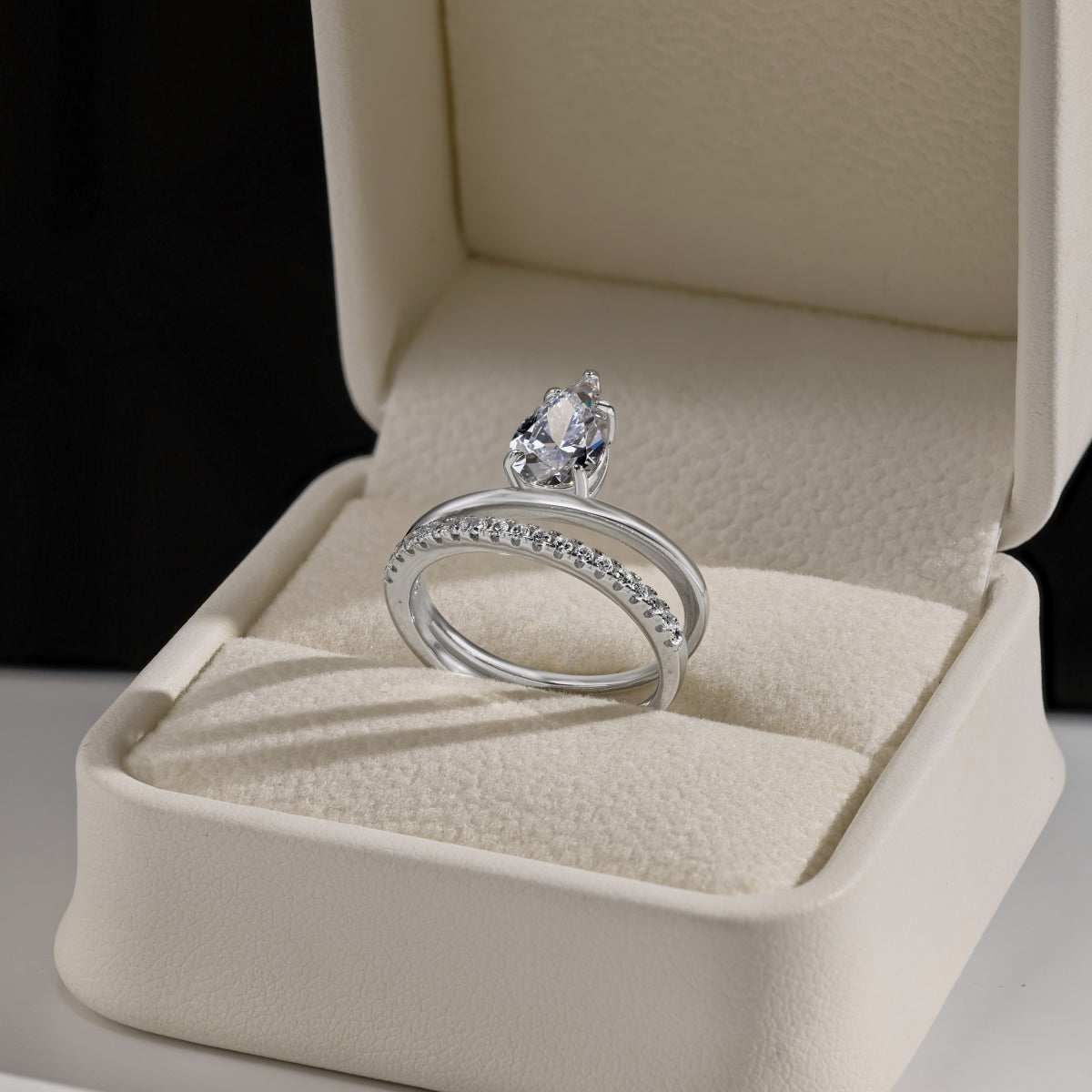 Radiant Teardrop Moissanite Ring Set