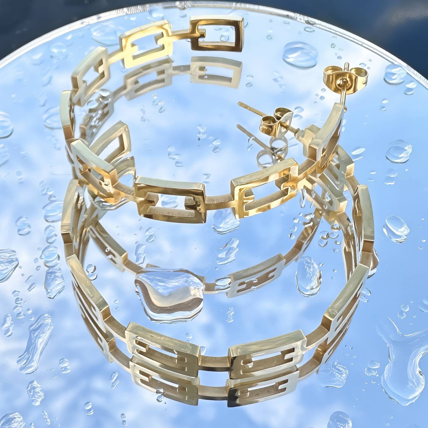 Golden Link Hoops