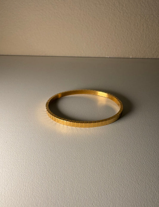 Golden Edge Bangle