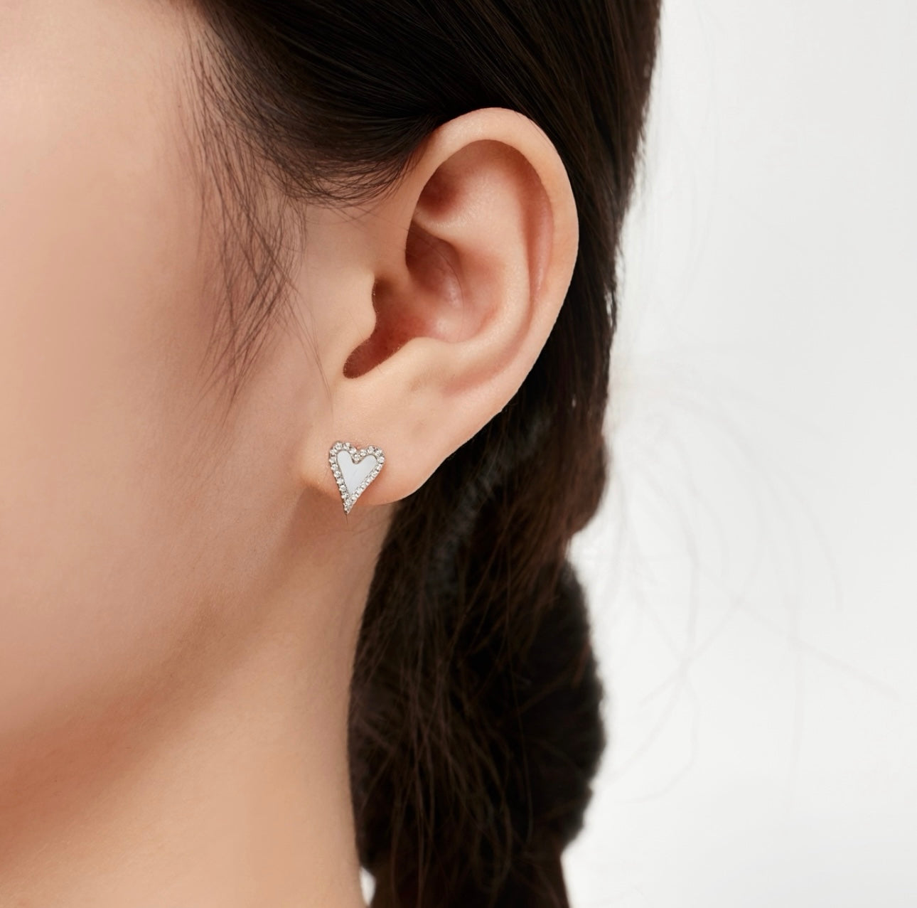 Eternal Grace: S925 Rhodium-Plated White Heart Earrings